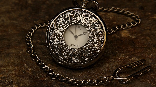 Miten hopean puhdistus onnistuu kotona